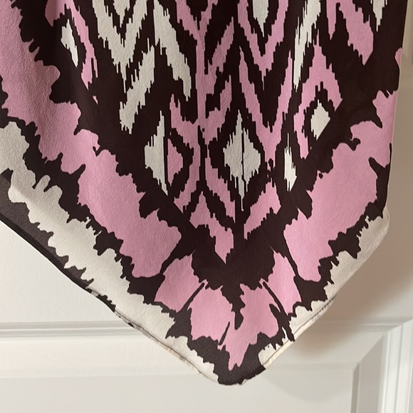 100% Silk cute INC Top size 4, adjustable - Picture 6 of 8